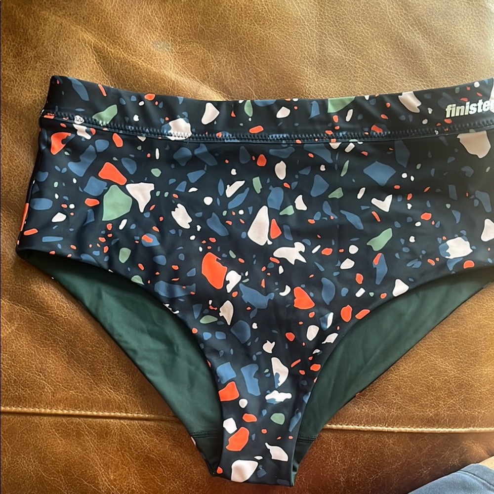 Finisterre reversible two piece swim suit NWOT